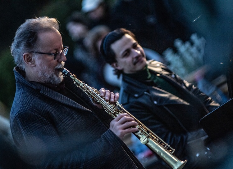 Borbély Műhely feat. Oláh Krisztián