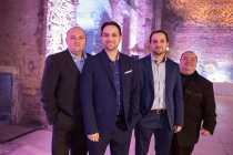 Finucci Bros Quartet - Pop Legendák Jazzre Hangolva: Takács Nikolas: Kool & The Gang / Earth, Wind, and Fire est Finucci Bros Quartet - Pop Legendák Jazzre Hangolva: Takács Nikolas: Kool & The Gang / Earth, Wind, and Fire est