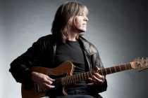 MIKE STERN BAND (USA) feat. Bob Malach, Tom Kennedy and Keith Carlock MIKE STERN BAND (USA) feat. Bob Malach, Tom Kennedy and Keith Carlock