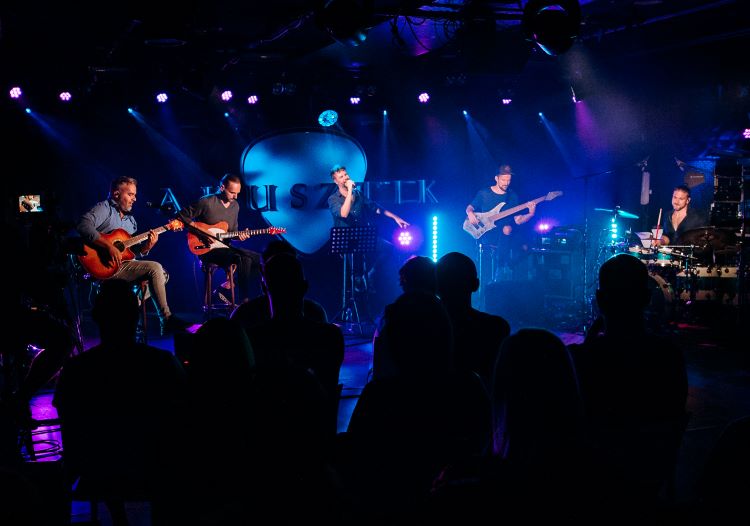 USEME - Akustic record presentation